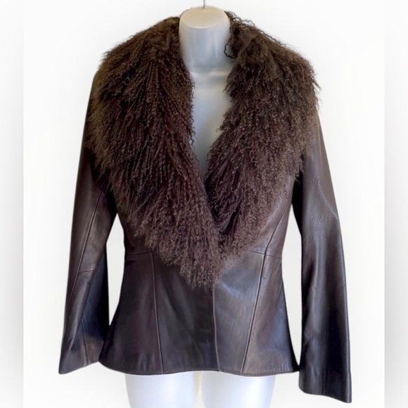 Vakko Jackets & Blazers - ELEMENTS by Vakko Penny Lane Authentic Leather and Fur Collar Button Coat size 8